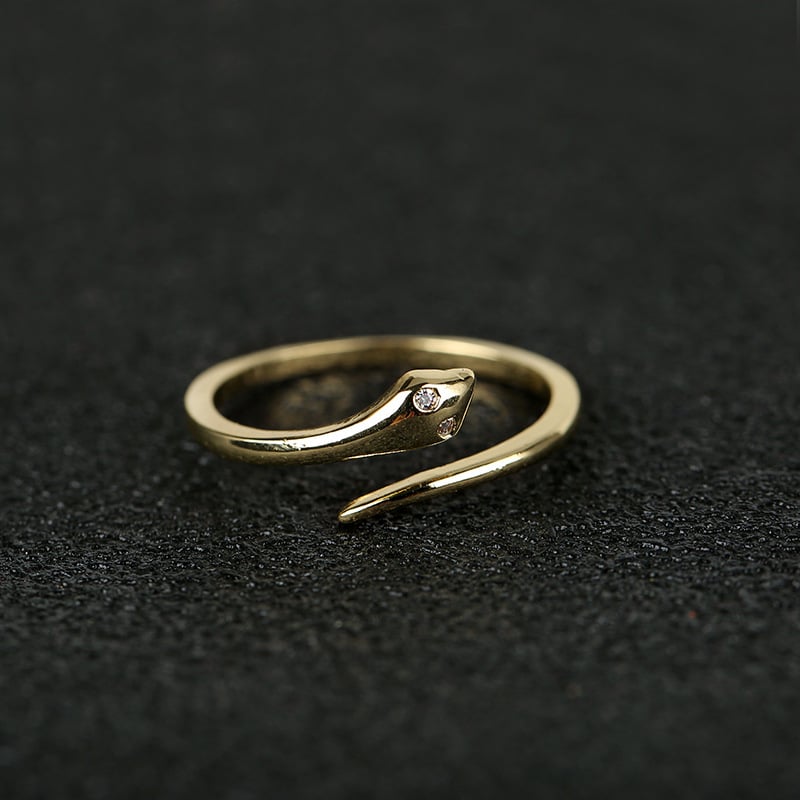 Fashion Copper Ring with Micro-Inlaid Zircon