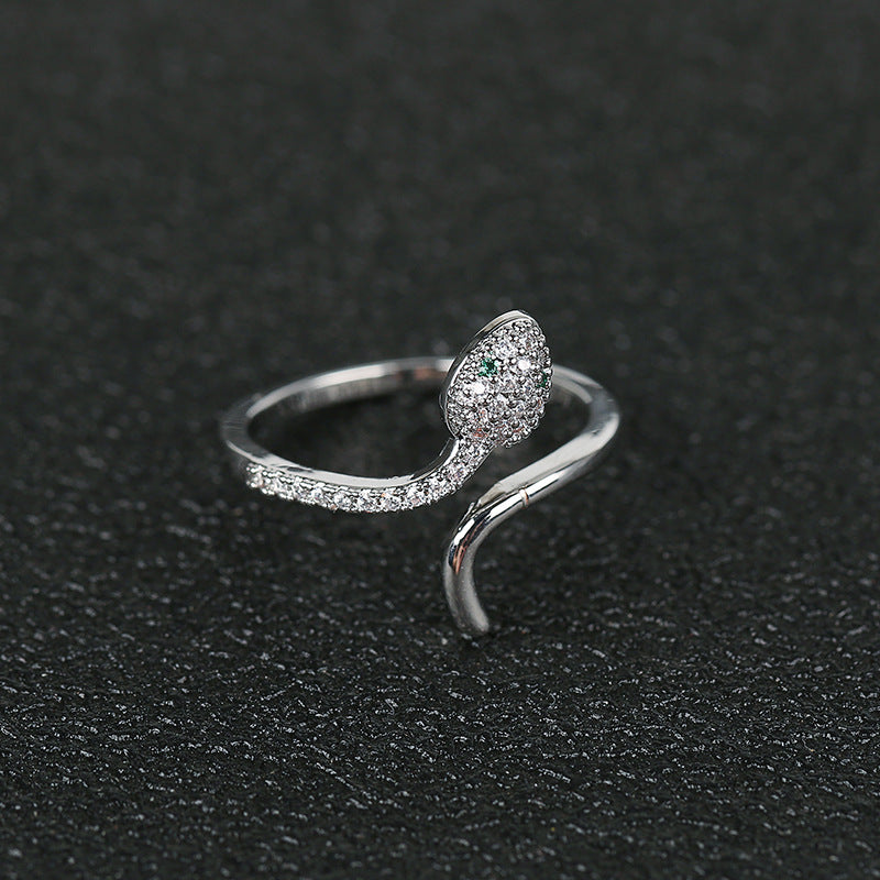 Fashion Copper Ring with Micro-Inlaid Zircon