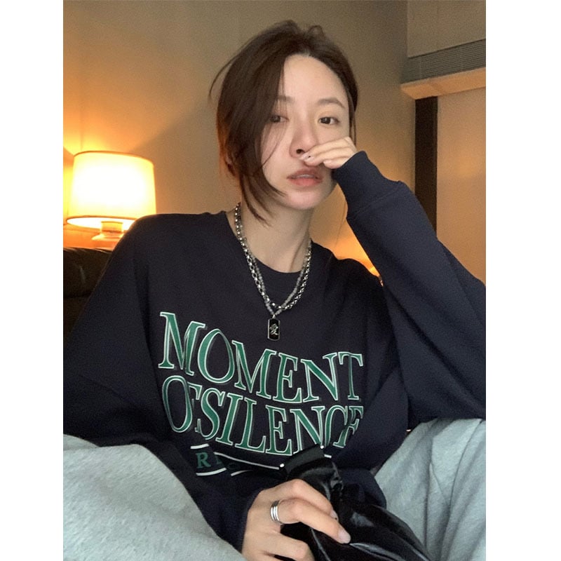 Women's Casual Round Neck Loose Sweater for Spring/Autumn